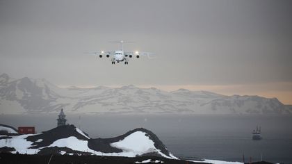 Croisière-Expédition en ANTARCTIQUE | Survol du passage de DRAKE 